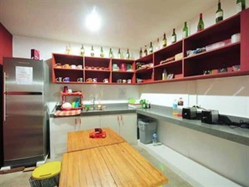 Mnl Boutique Hostel Makati City Exterior photo